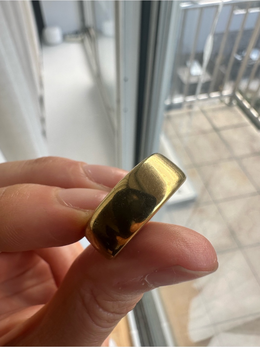 Oura Gold Ring Gen 3 Size 7